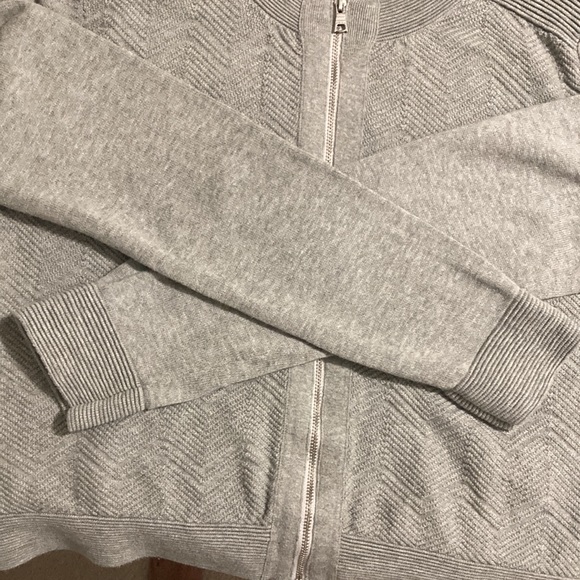 Banana Republic full zipper long sleeves gray long sleeves sweater 100% cotton - Picture 9 of 10